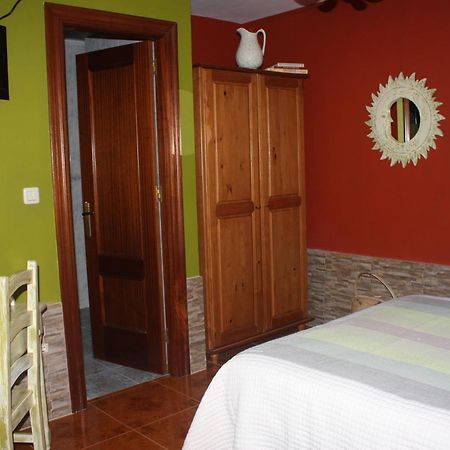 Llosa de Ibio Habitación foto